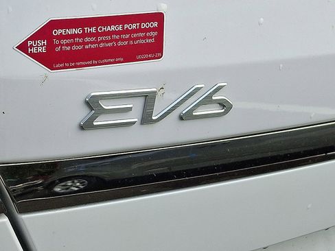 New 2025 Kia EV6 GT-Line image 5