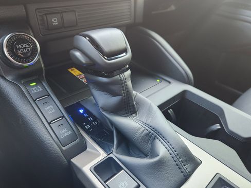 Used 2025 Toyota Land Cruiser w/ Premium Package image 11