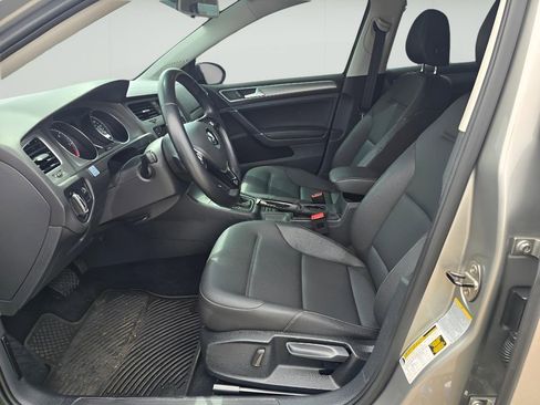 Used 2015 Volkswagen Golf TDI S FWD image 27