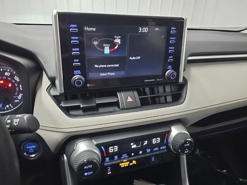 Used 2019 Toyota RAV4 XLE w/ Convenience Package AWD/4WD image 25