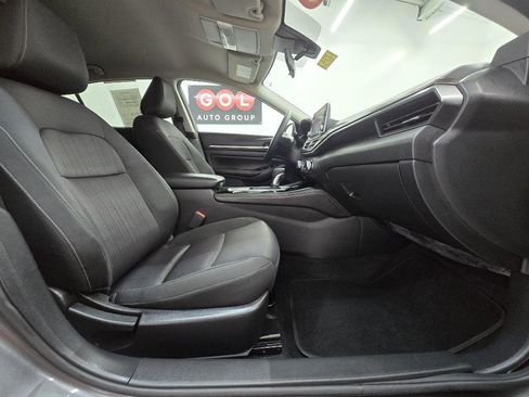 Used 2023 Nissan Altima 2.5 SV FWD image 20