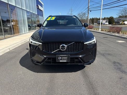 Certified 2025 Volvo XC60 B5 Plus AWD/4WD image 7