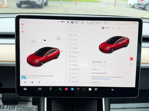 Used 2018 Tesla Model 3 Long Range image 58