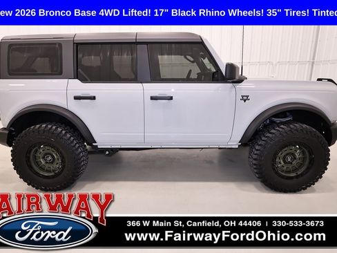 New 2026 Ford Bronco 4-Door AWD/4WD image 1