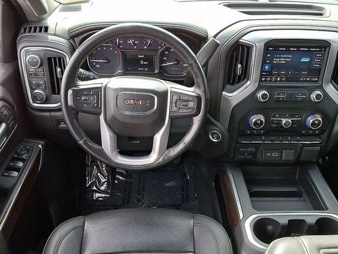 Used 2022 GMC Sierra 1500 SLT w/ SLT Premium Package AWD/4WD image 12