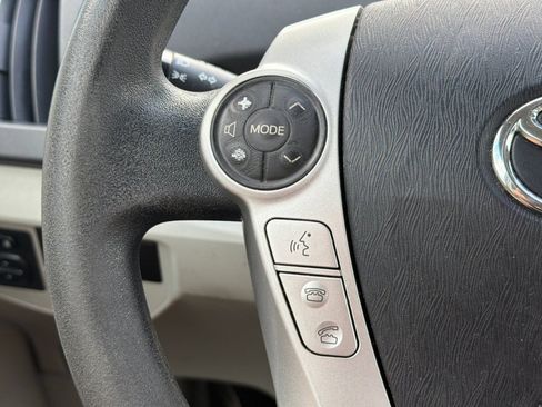 Used 2014 Toyota Prius Three w/ Solar Roof Package FWD image 37
