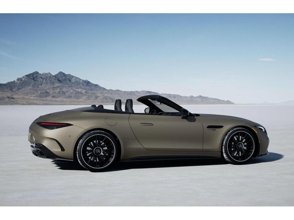 Used 2025 Mercedes-Benz SL 63 AMG 4MATIC image 18