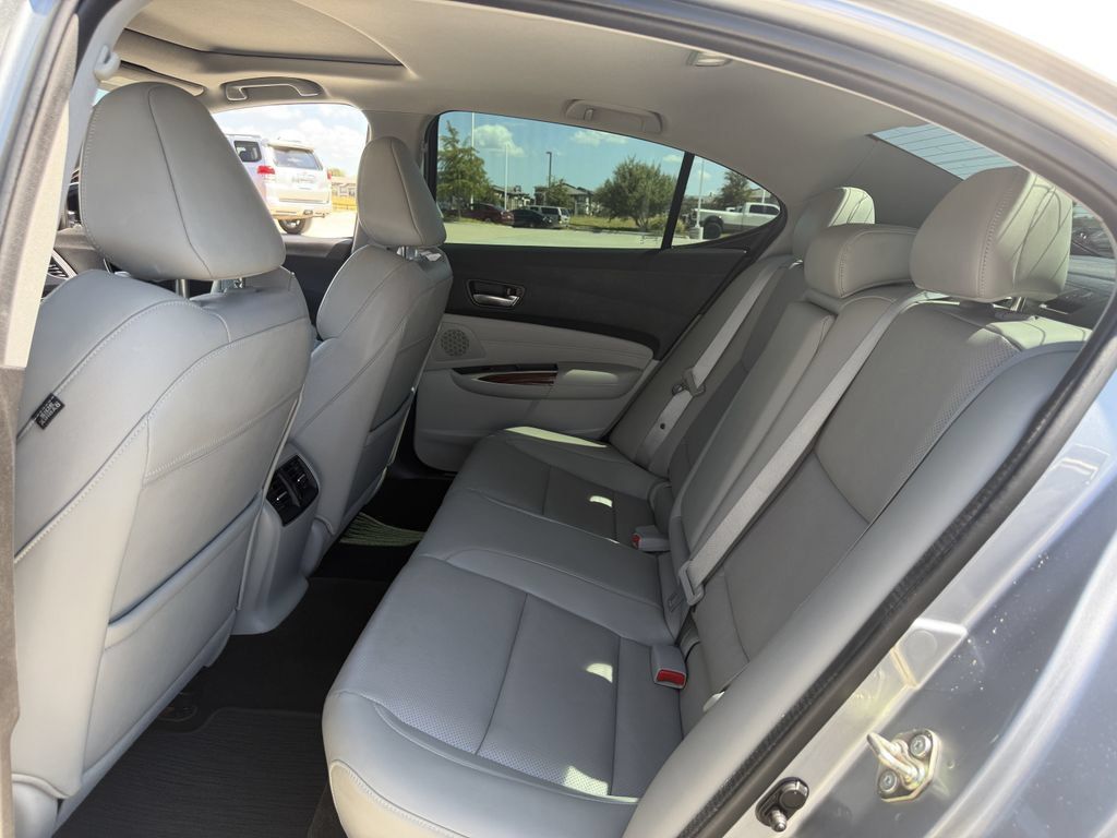 Used 2017 Acura TLX w/ Technology Package FWD image 26