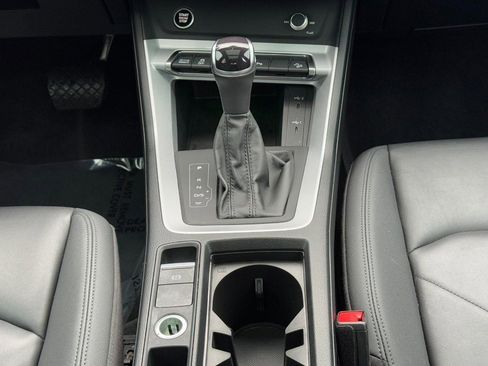 Used 2022 Audi Q3 2.0T Premium Plus image 14