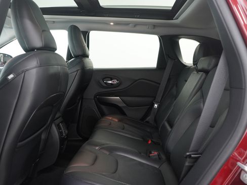 Used 2020 Jeep Cherokee Limited w/ Trailer Tow Group image 18