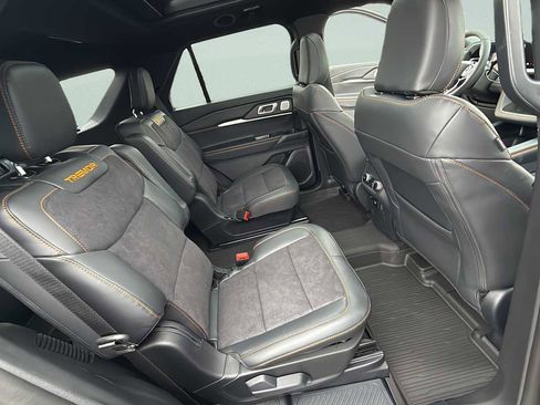 New 2026 Ford Explorer Tremor image 37