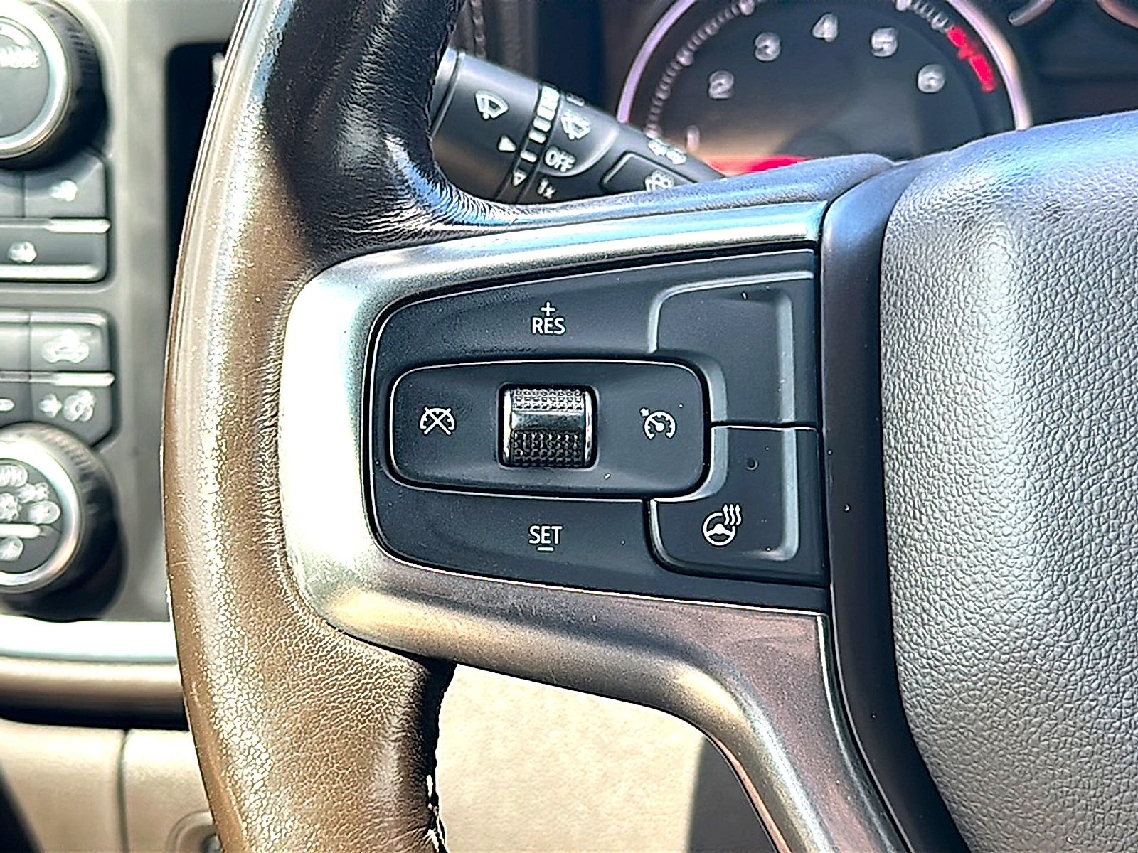 Used 2020 Chevrolet Silverado 2500 LT w/ All Star Edition AWD/4WD image 30