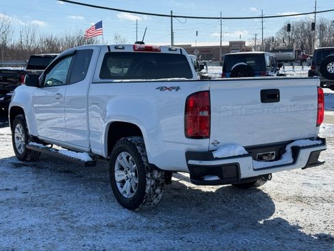Used 2021 Chevrolet Colorado LT w/ Fleet Safety Package image 6