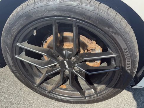 Used 2015 Ford Fusion Titanium AWD/4WD image 14