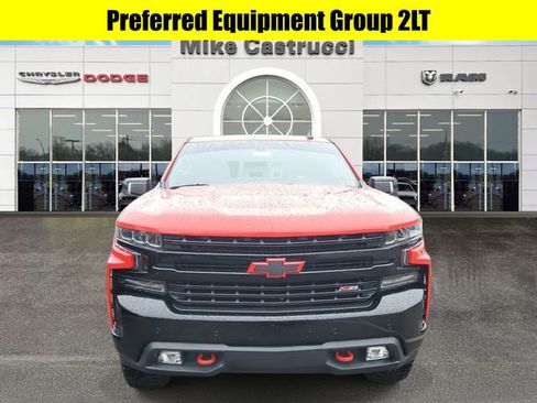 Used 2020 Chevrolet Silverado 1500 LT Trail Boss image 2