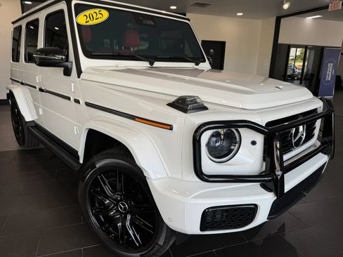 Used 2025 Mercedes-Benz G 550 image 77