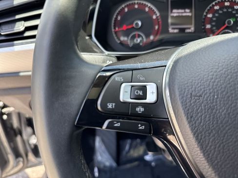 Used 2020 Volkswagen Jetta FWD image 29