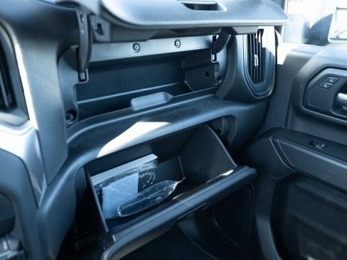 Used 2024 Chevrolet Silverado 2500 Custom w/ Custom Convenience Package image 18