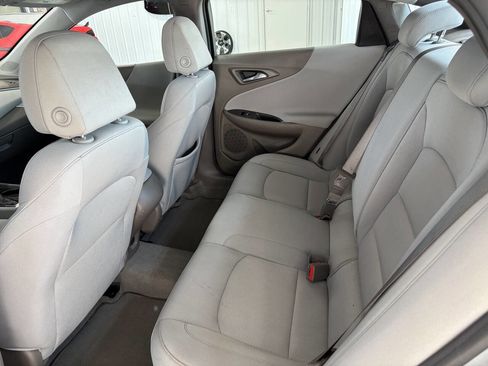 Used 2023 Chevrolet Malibu LS image 23