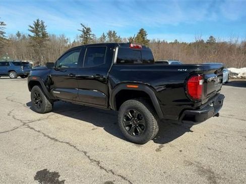 New 2025 GMC Canyon Elevation w/ Convenience Package image 6