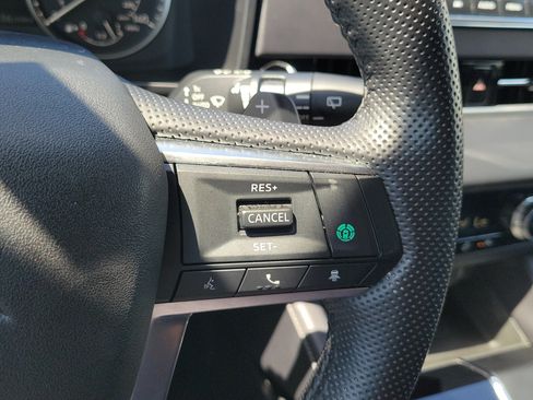 Used 2024 Mitsubishi Outlander SE FWD image 24
