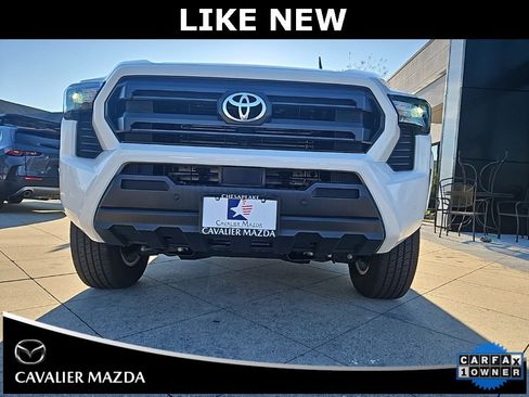 Used 2024 Toyota Tacoma SR image 8