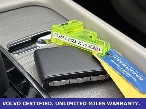 Certified 2023 Volvo XC60 B5 Plus w/ Climate Package image 38