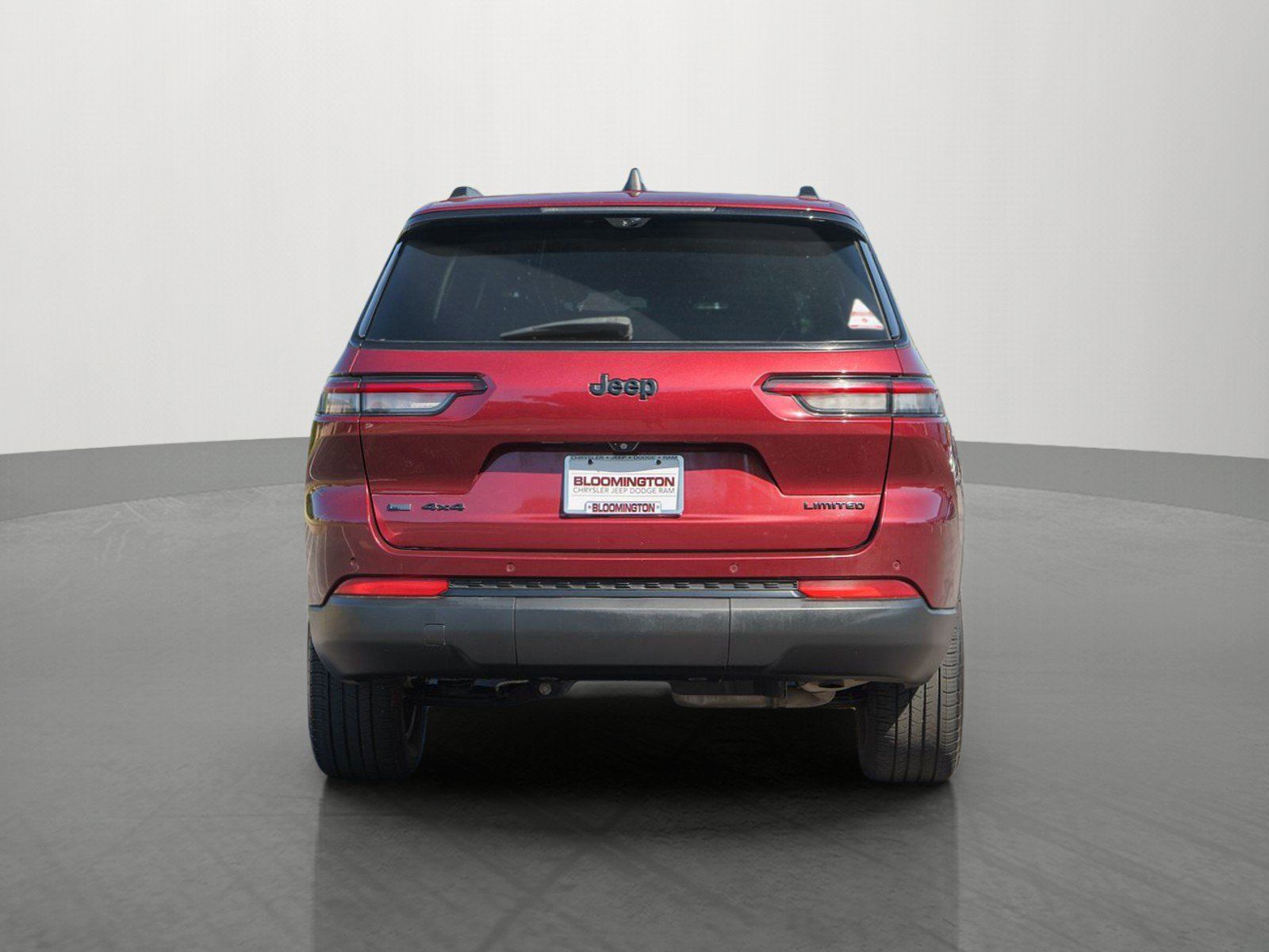 Used 2023 Jeep Grand Cherokee L Limited w/ Luxury Tech Group II AWD/4WD image 6
