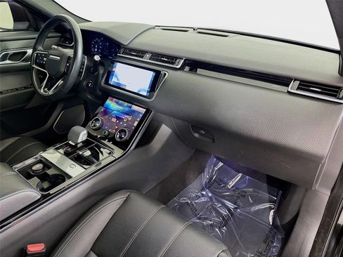 Certified 2021 Land Rover Range Rover Velar R-Dynamic S AWD/4WD image 29
