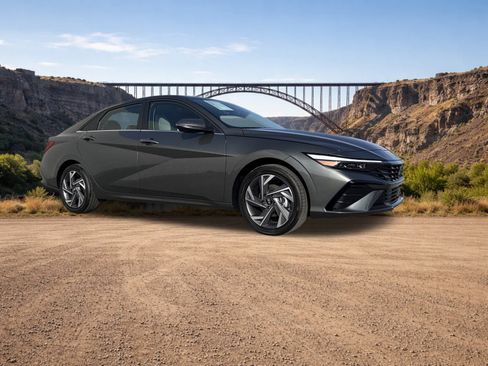 New 2026 Hyundai Elantra Limited image 29