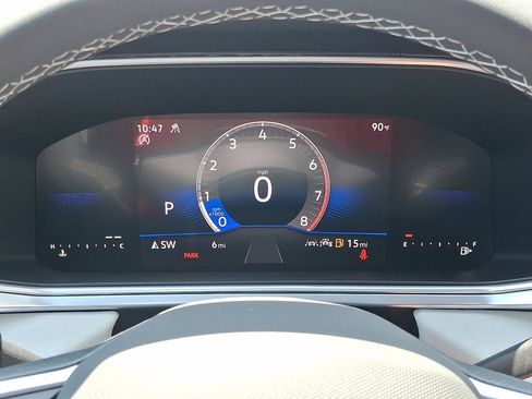 New 2025 Volkswagen Taos SE AWD/4WD image 15