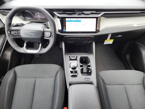 New 2026 Jeep Cherokee Laredo AWD/4WD image 24