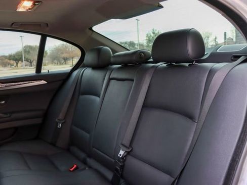Used 2015 BMW 528i 528i image 17