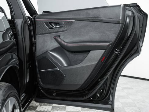 Used 2024 Audi RS Q8 image 67