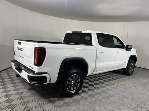 Used 2025 GMC Sierra 1500 AT4 image 7