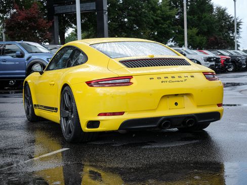 Used 2018 Porsche 911 Carrera T RWD image 10