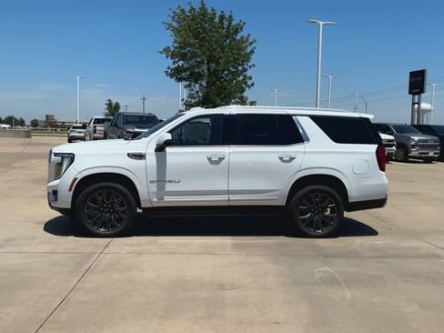 New 2026 GMC Yukon Denali w/ Sun & Power Step Package RWD image 5