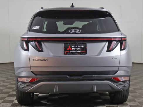 Used 2023 Hyundai Tucson Limited AWD/4WD image 16