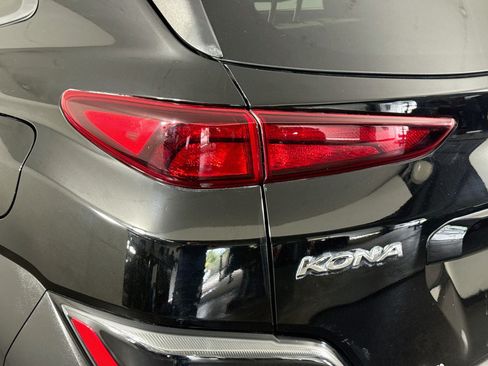 Used 2022 Hyundai Kona SEL FWD image 36