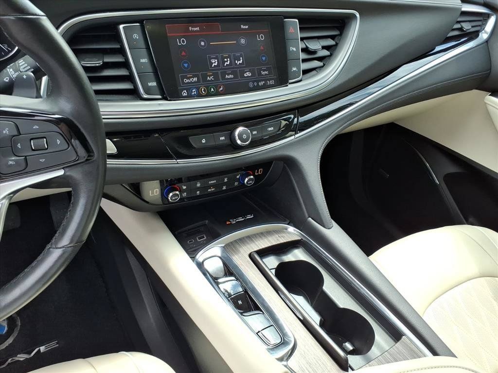 Used 2023 Buick Enclave Avenir w/ Trailering Package, 5000 lbs. AWD/4WD image 31