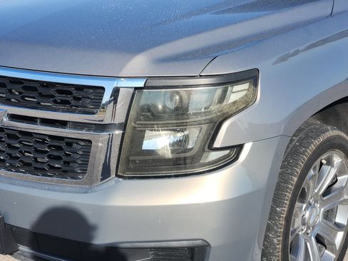 Used 2018 Chevrolet Tahoe LS RWD image 3