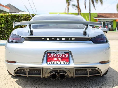 Used 2018 Porsche 718 Cayman S RWD image 5