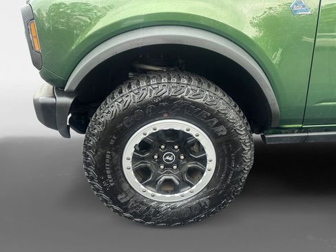 Used 2023 Ford Bronco Black Diamond w/ Sasquatch Package image 15