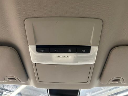 Used 2025 Nissan Altima 2.5 SV FWD image 25