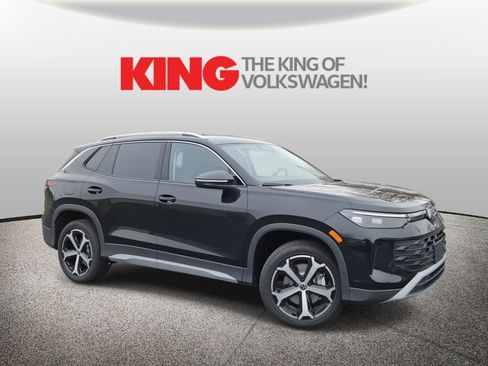 New 2026 Volkswagen Tiguan SE image 1