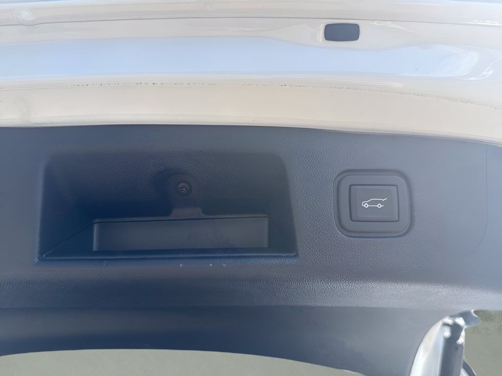 Used 2024 Chevrolet Blazer EV RS AWD/4WD image 31