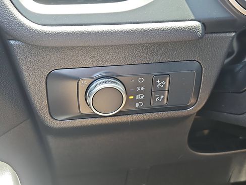 Used 2022 Ford Escape SE w/ SE Sport Appearance Package FWD image 15