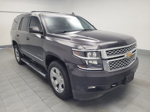 Used 2017 Chevrolet Tahoe LT w/ LT Signature Package AWD/4WD image 13
