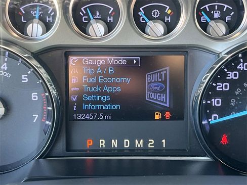 Used 2013 Ford F250 Lariat w/ Chrome Pkg image 30