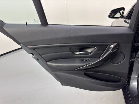 Used 2015 BMW 335i xDrive Sedan image 39